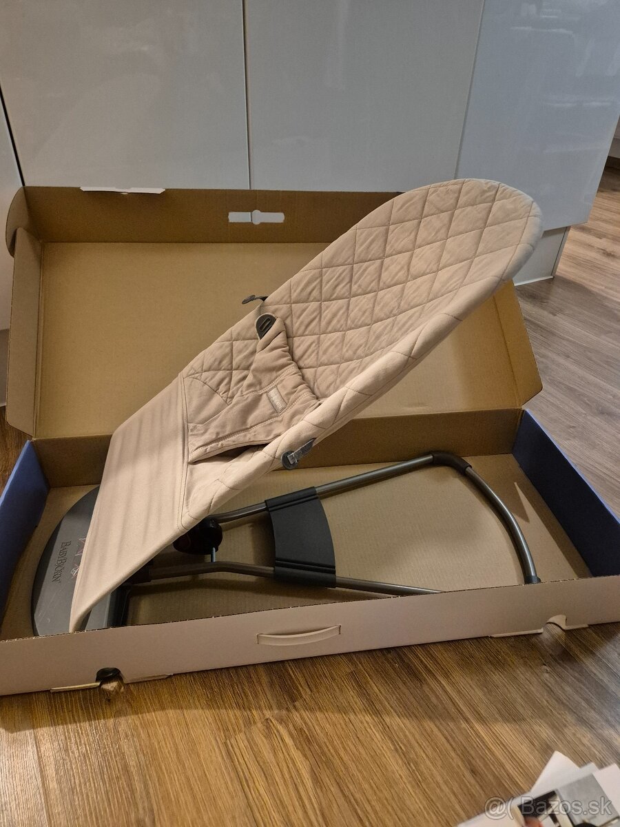 Babybjörn lehátko - 3