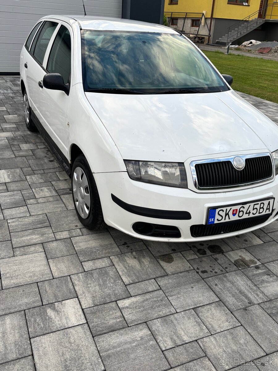 Škoda Fabia - 3