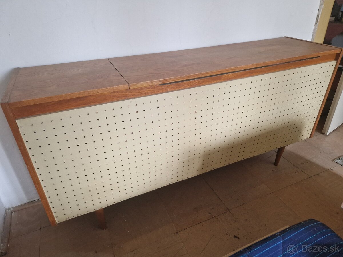 Retro perináky, nočné stolíky - 3