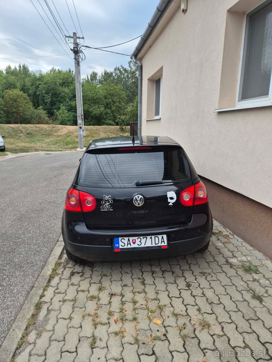 Volkswagen Golf 5 - 3