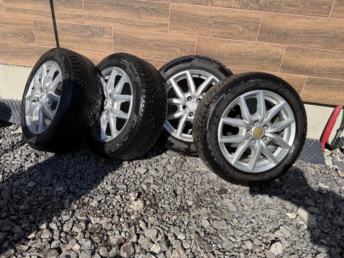 Predám zimnú sadu Pirelli 225/55 r17 - 3