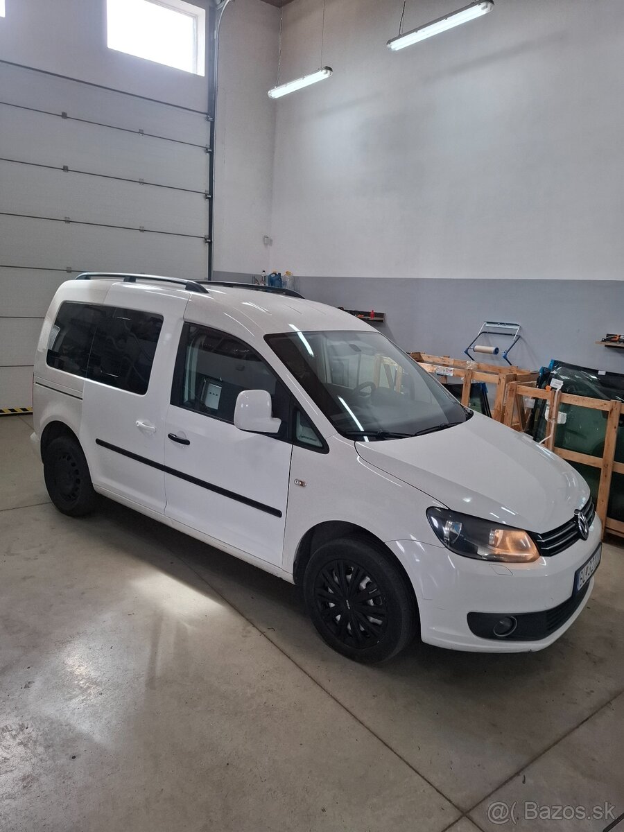 Predám VW Caddy 2.0 tdi - 3