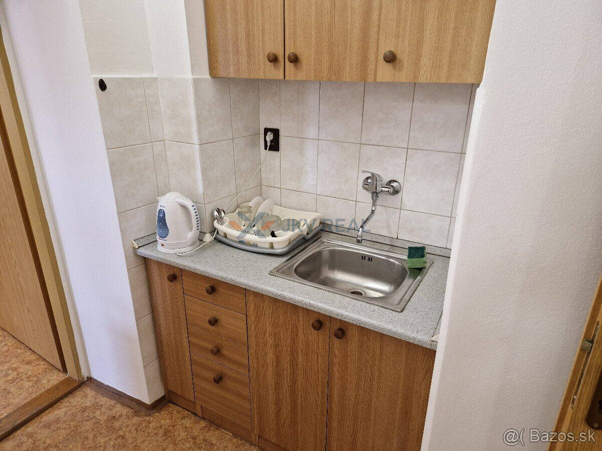 3 izbový byt v centre Prešova - 3