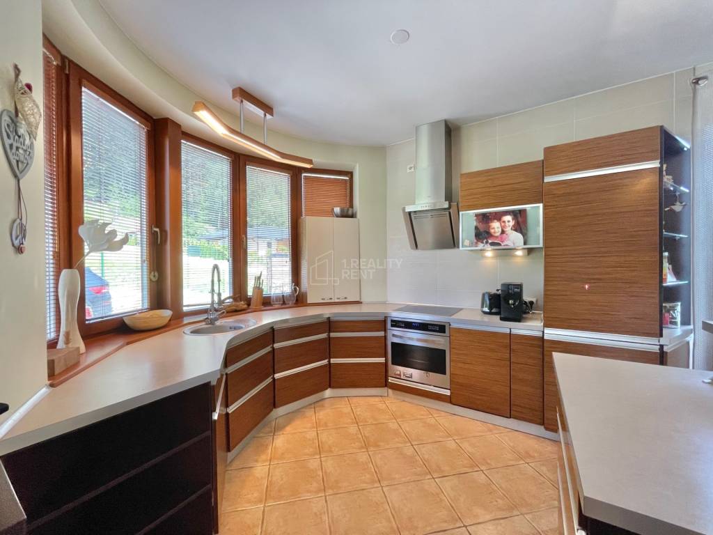 Predaj jedinečného rodinného domu Čadca- Pozávoz - 3