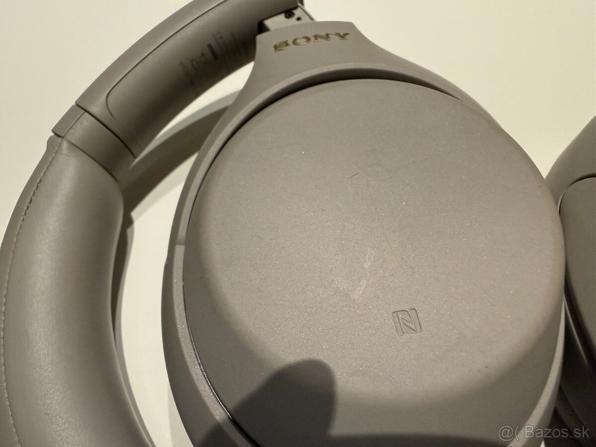 Sony WH-1000XM4 Bezove - 3