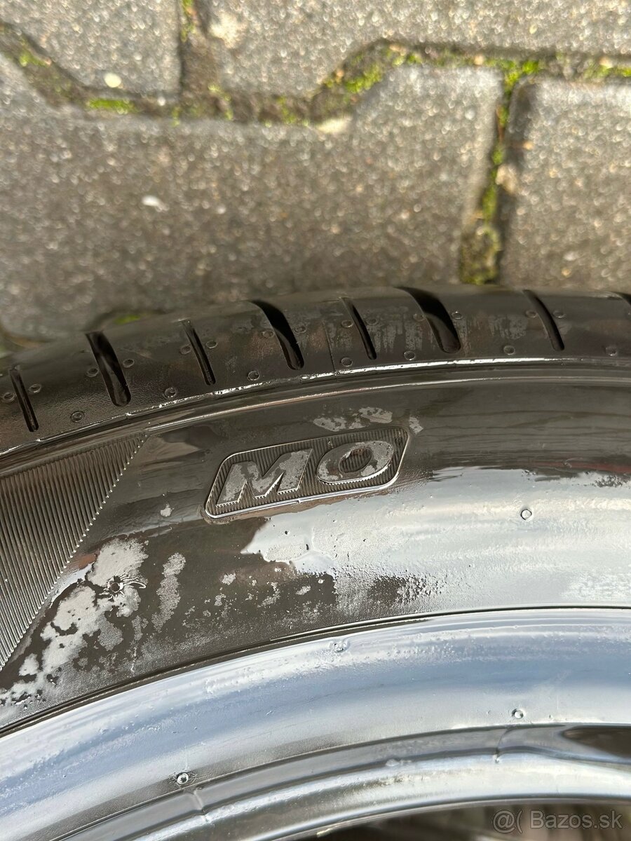 Letná sada 275/50R20 113W Pirelli PZERO MO - 3
