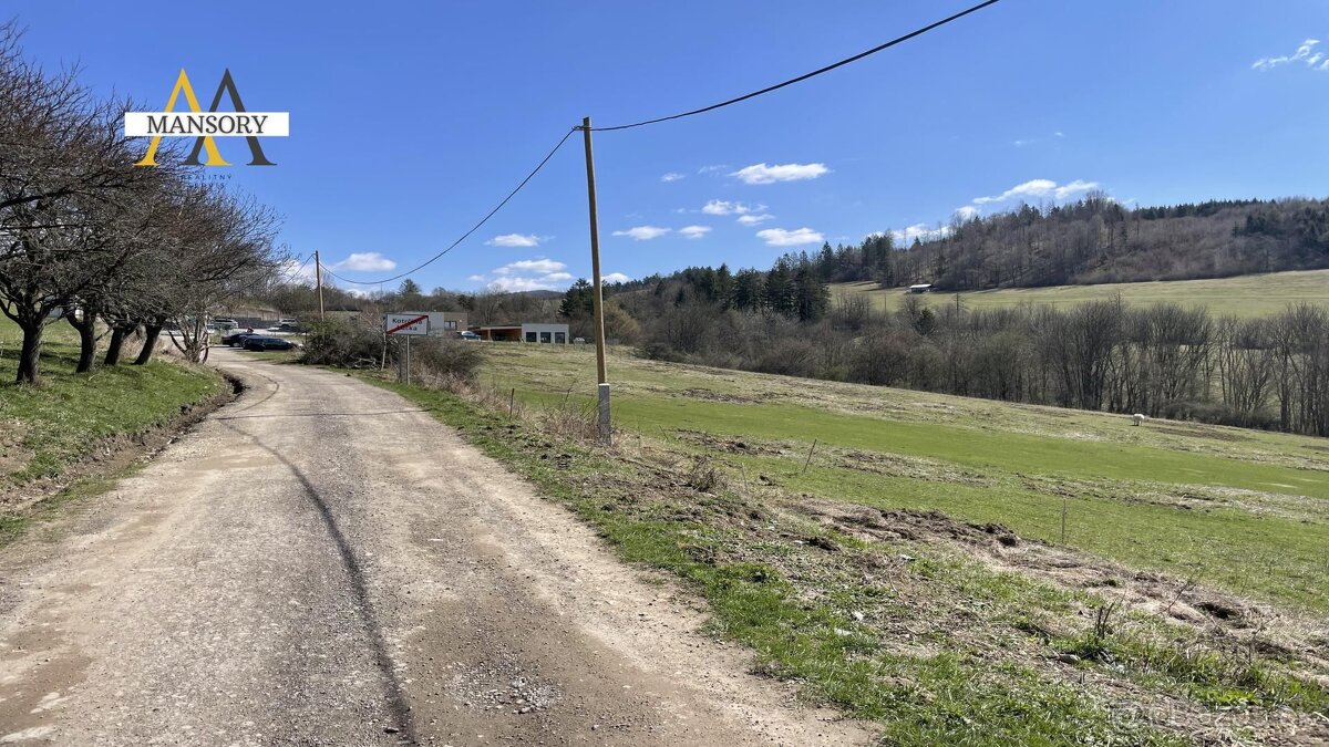 Na predaj stavebný pozemok pod Rodinný dom - 3