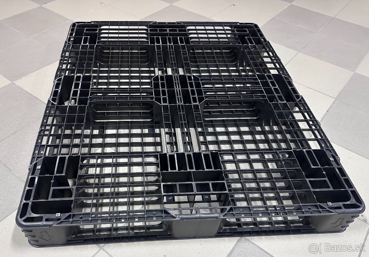 Plastové palety 120x100x12 cm - 3