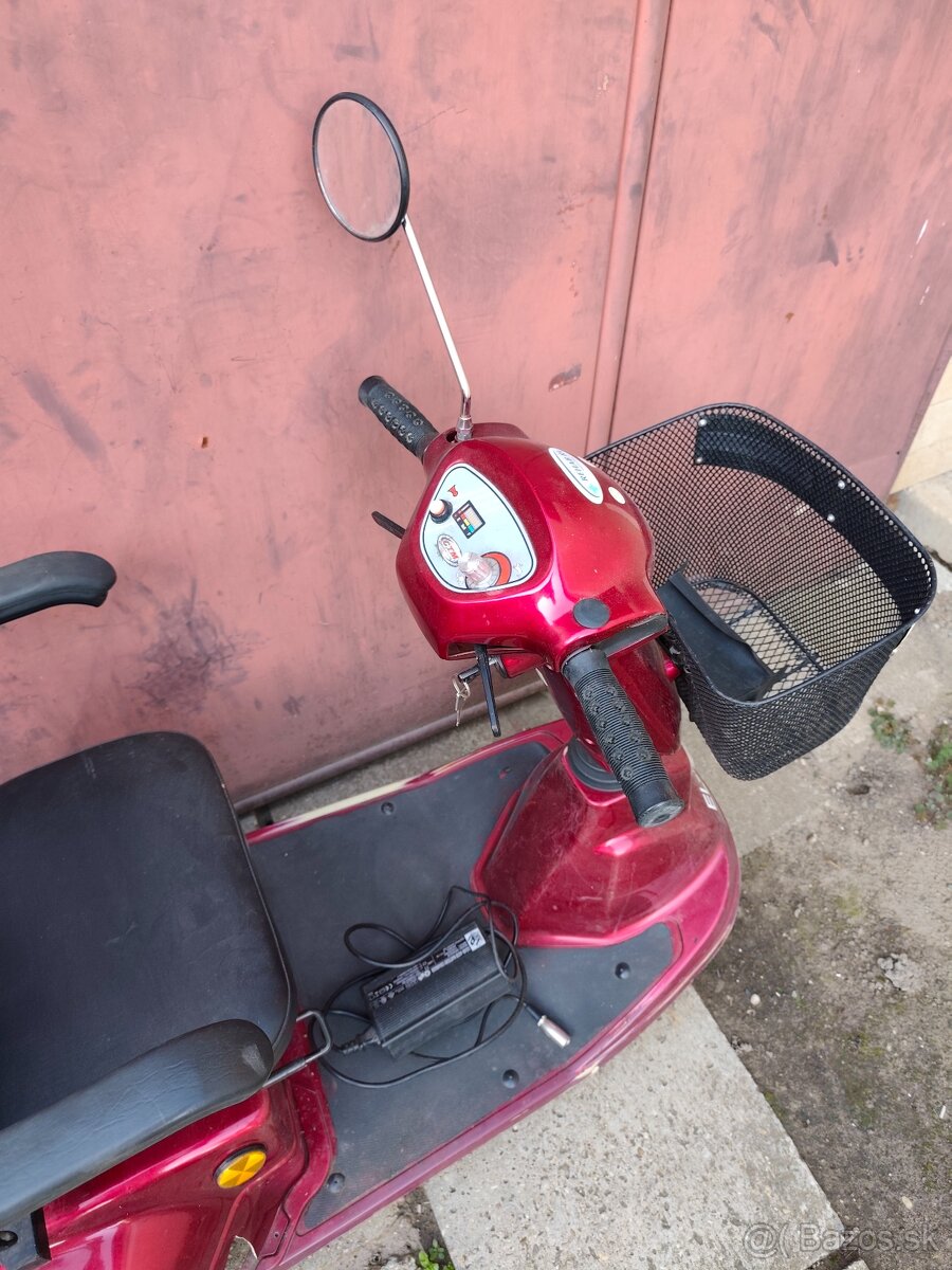 Elektrický invalidný vozík - 3