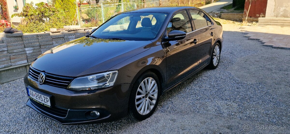 VW JETTA Highline 2,0 tdi 103kw r.v 2011 - 3