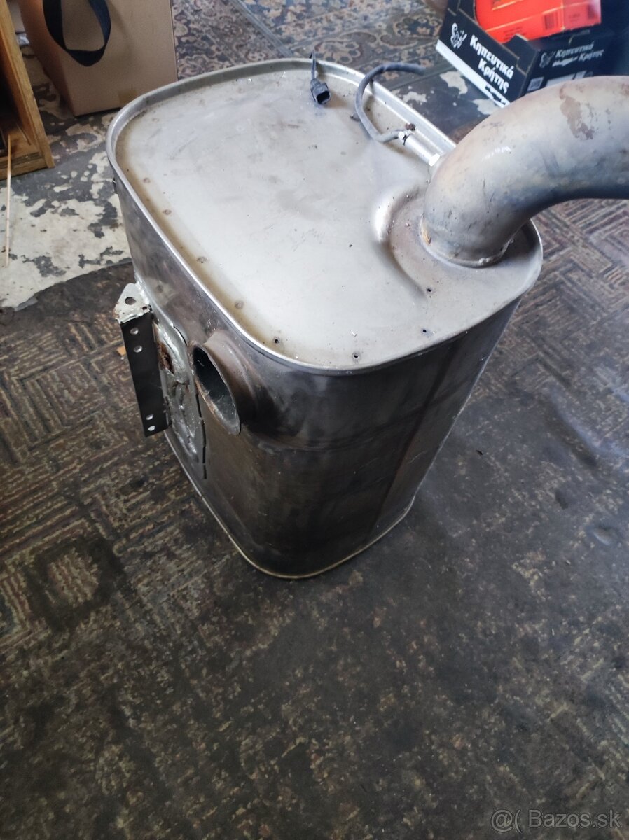 Iveco Eurocargo výfuk - 3