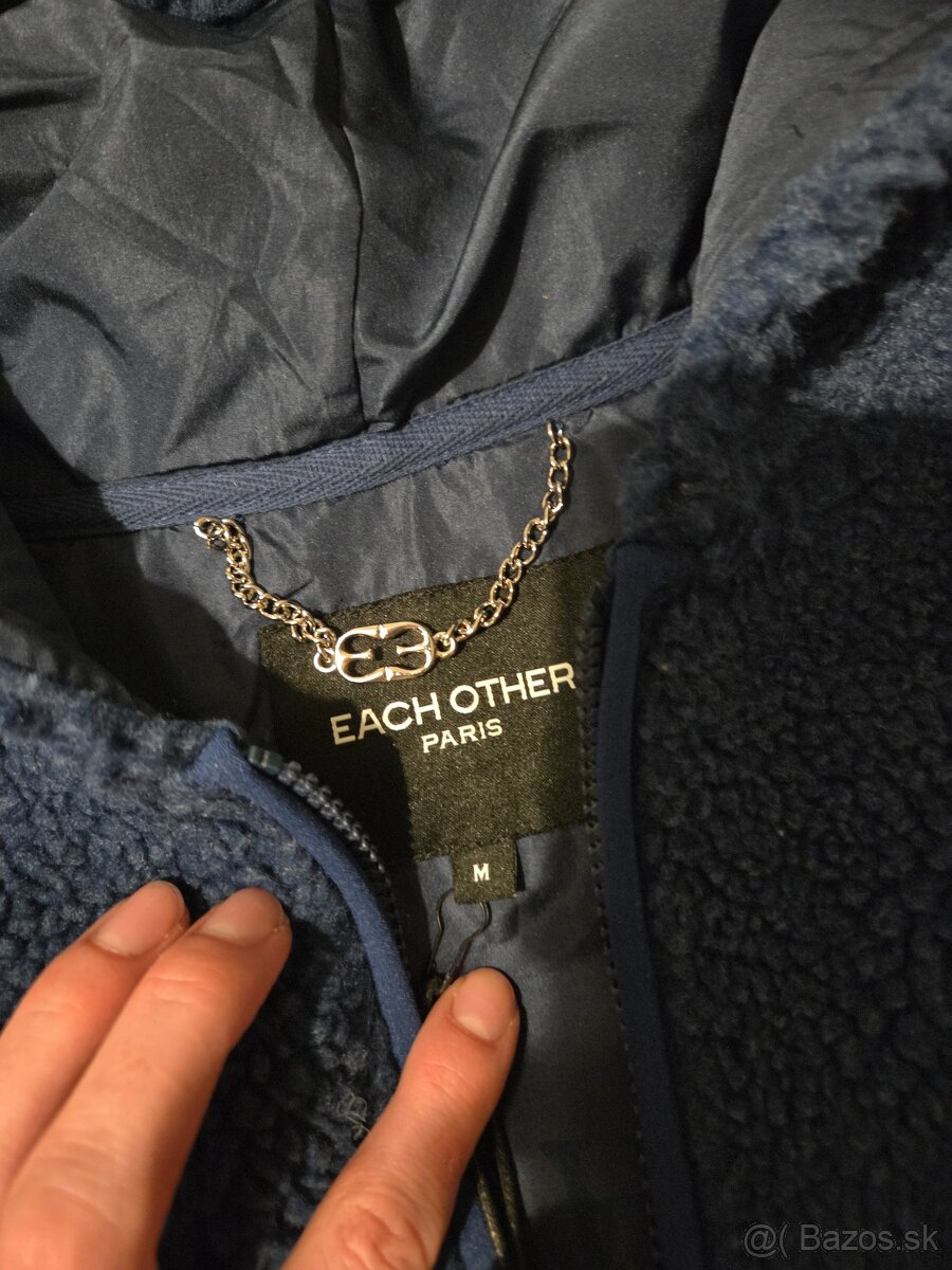 Trendy chlpata bunda EACH&OTHER vel.M - 3
