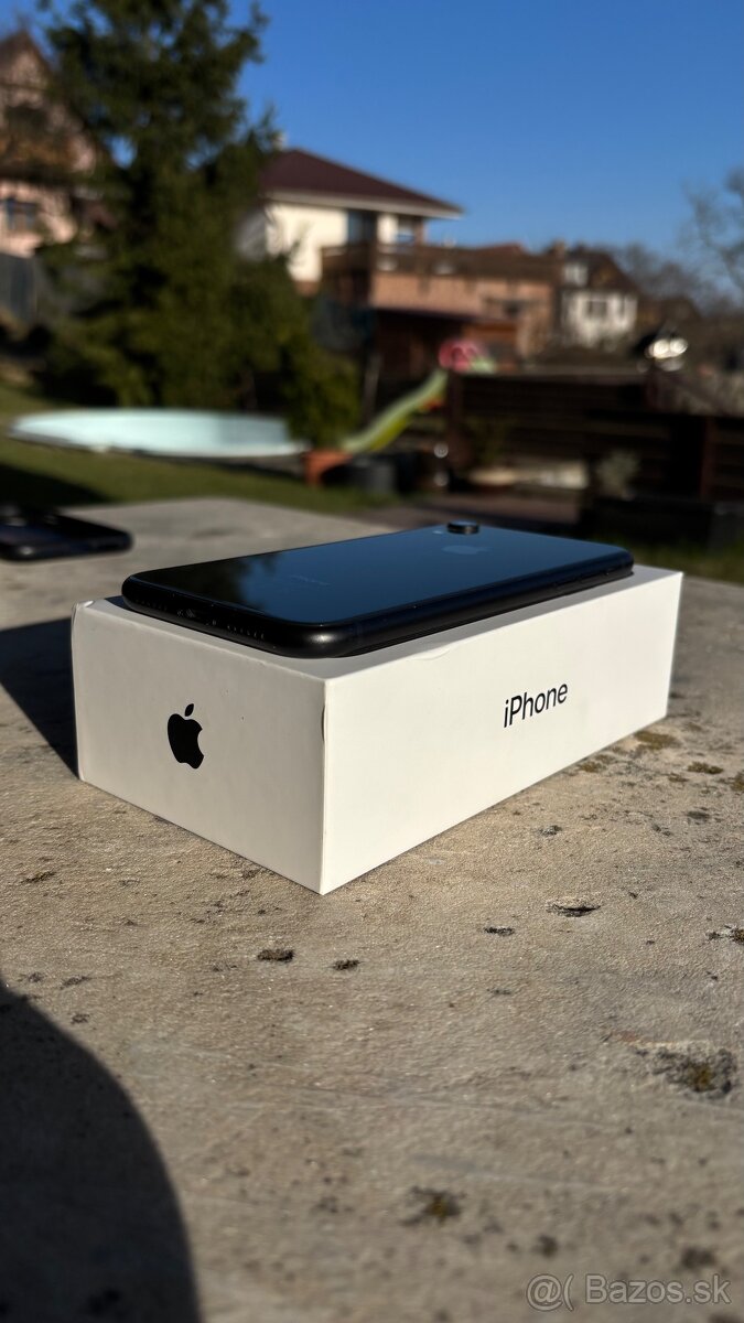 iPhone XR 64GB Čierny Nová batéria - 3