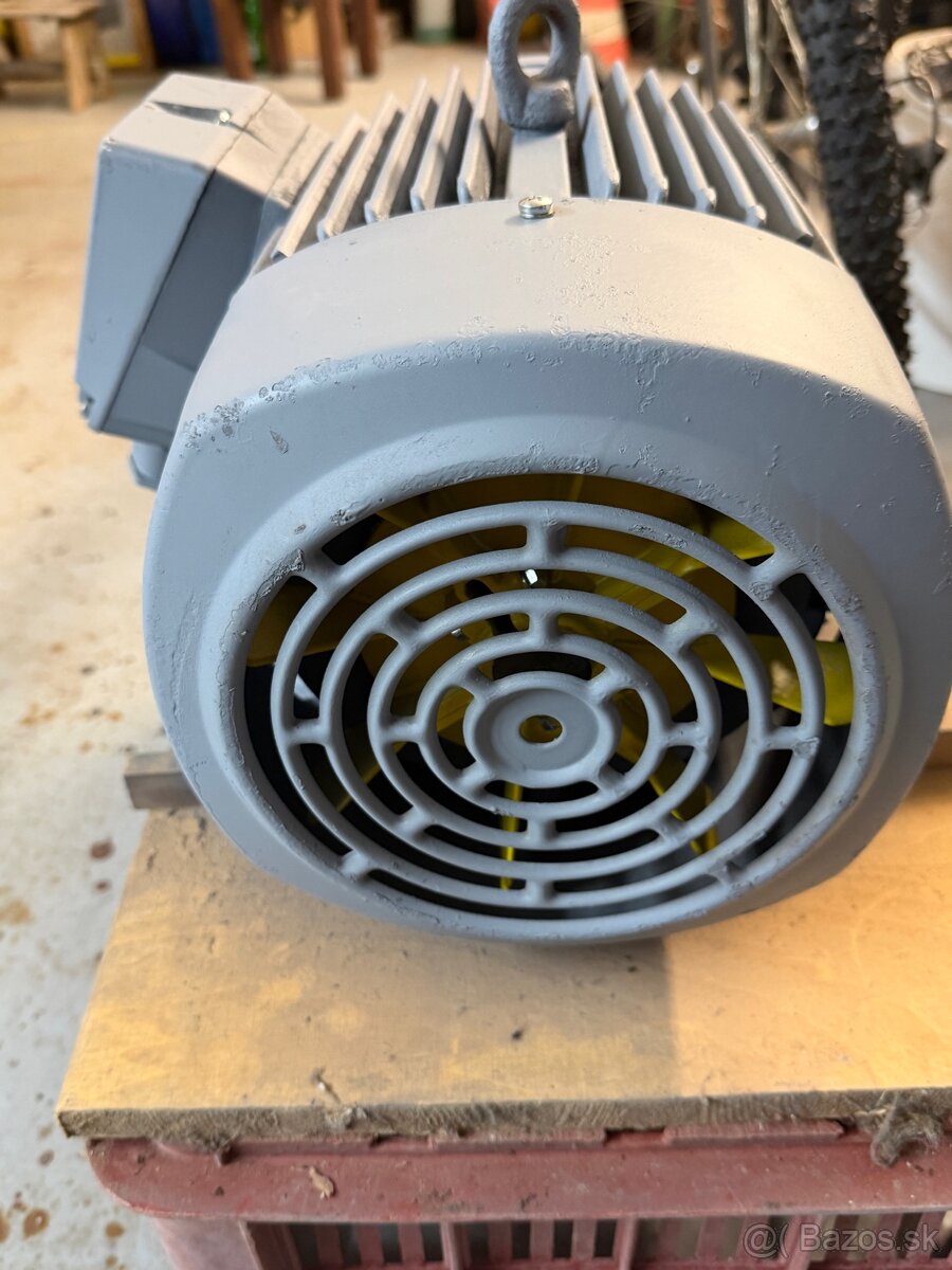 Elektromotor 4kW - 3