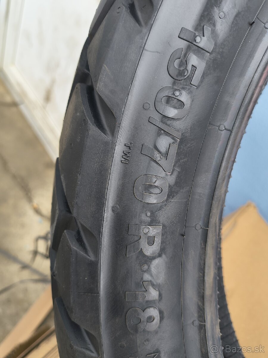 Continental 150/70r18 tkc70 rocks