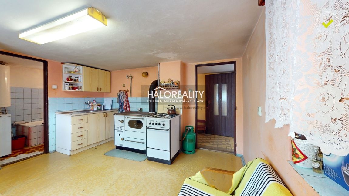 HALO reality - Predaj, chalupa Hrušov - EXKLUZÍVNE HALO REAL - 3