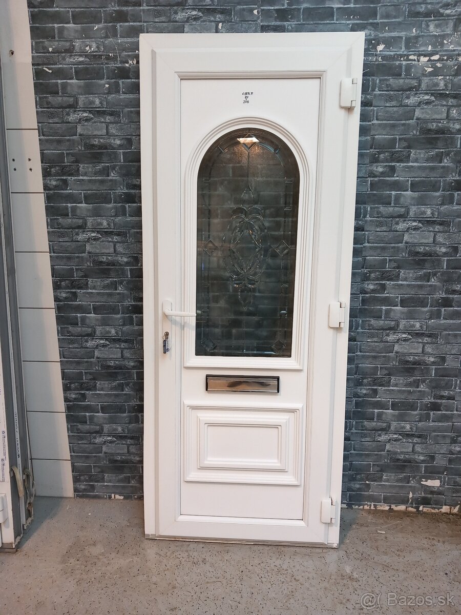 Plastové dvere č.189. 84x206cm P - 3