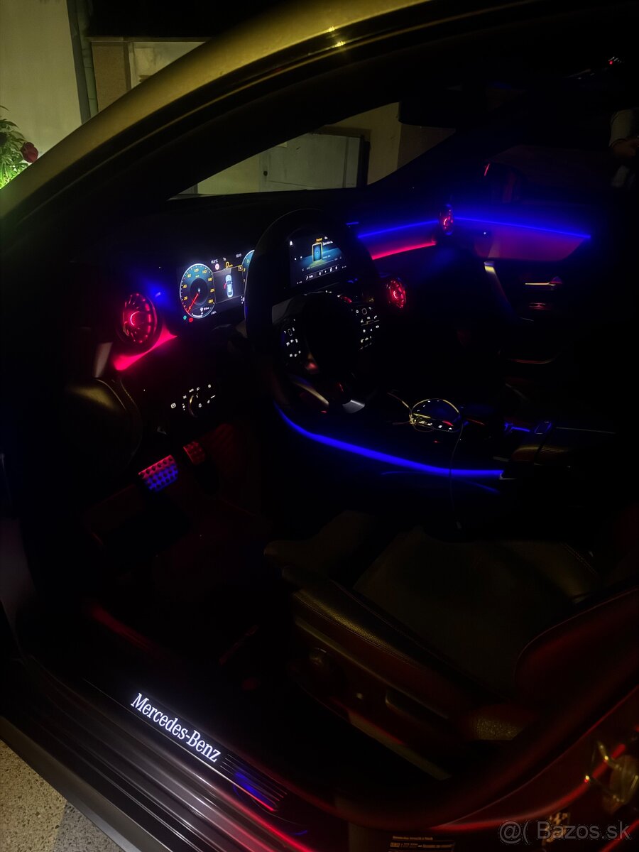 MERCEDES BENZ CLA180 coupe AMG line - 3