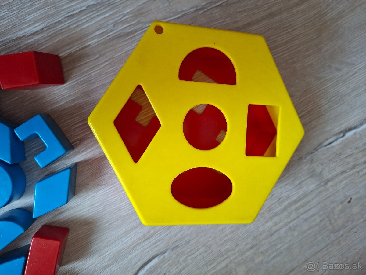 Hračka na zakladanie - 3