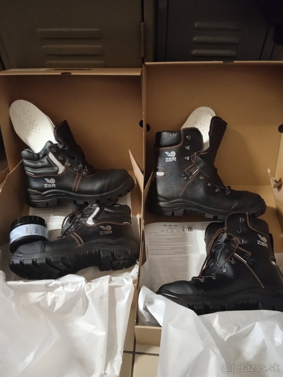 Pracovné oblečenie a obuv - 3