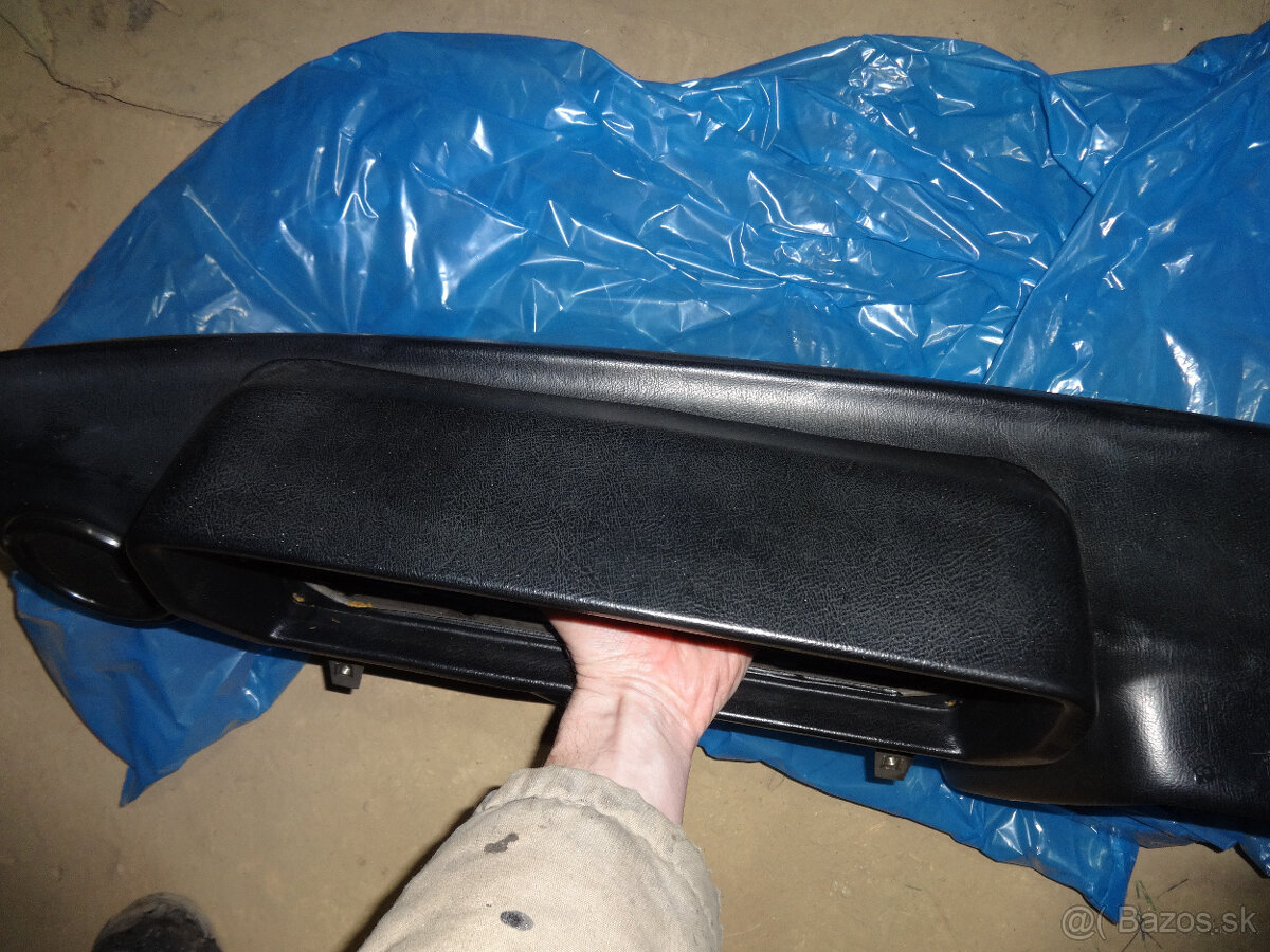 Palubná doska Škoda 130L, 120 - 3