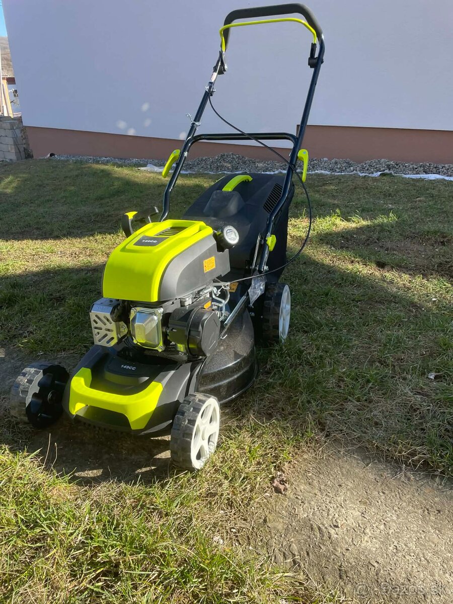 Benzinova kosačka - 3