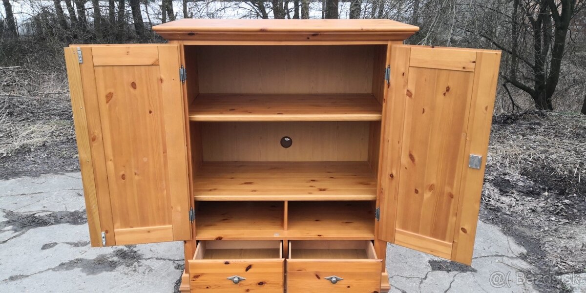 Celomasivná hlboká komoda - 3