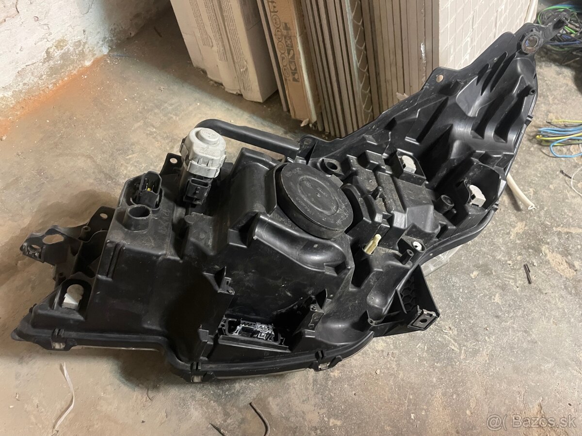 Peugeot 508 svetlomet pravy - 3