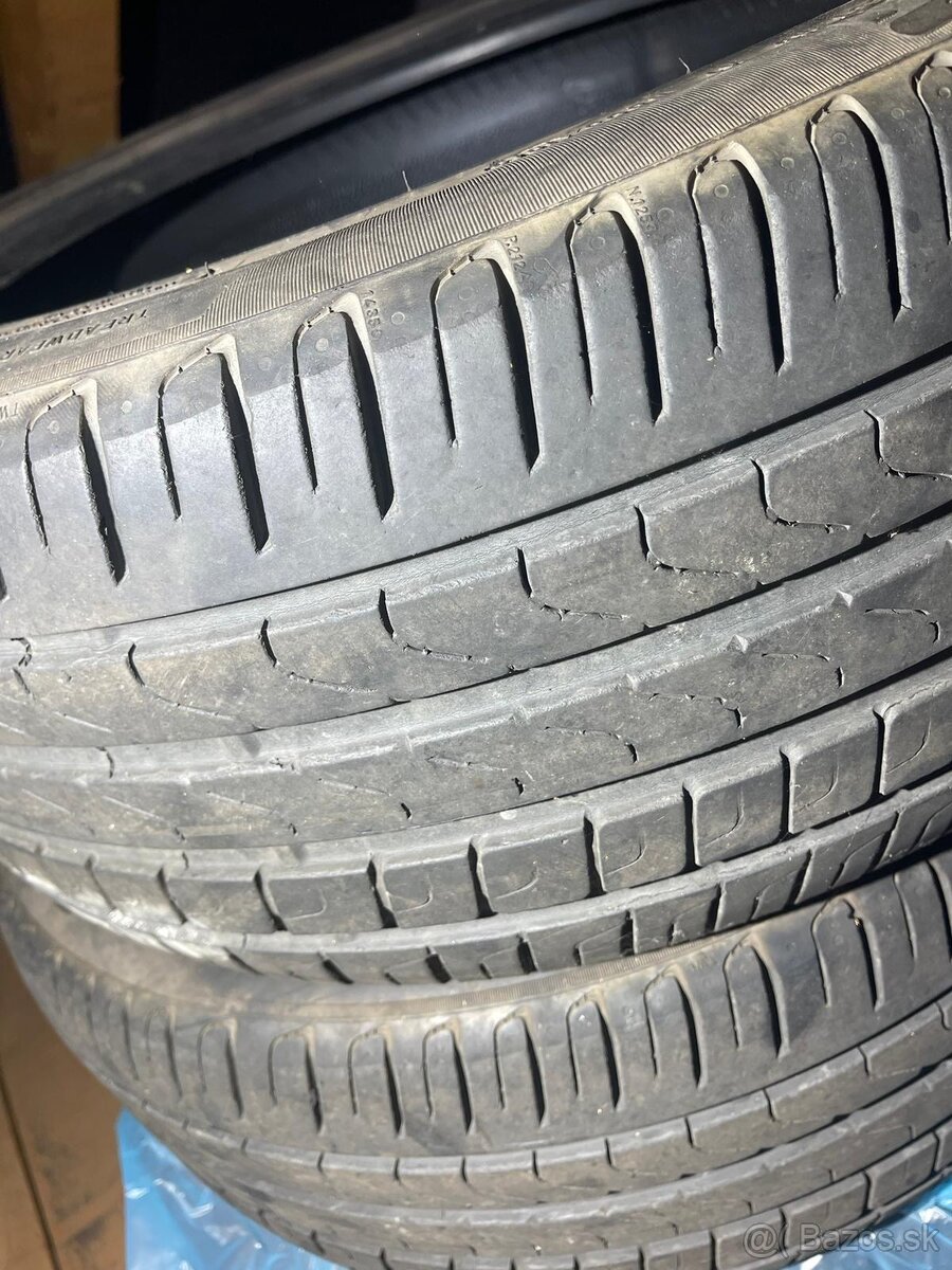 Pirelli Cinturato p7 225/45 R18 95W - 3