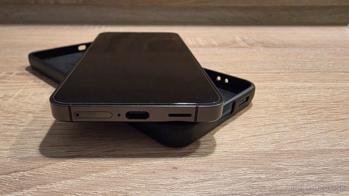 Samsung Galaxy S24 - 3