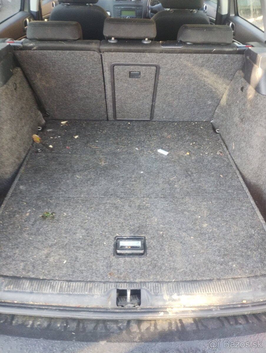 Rozpredám škoda octavia 2 combi 1,9 tdi 77 kW DSG - 3