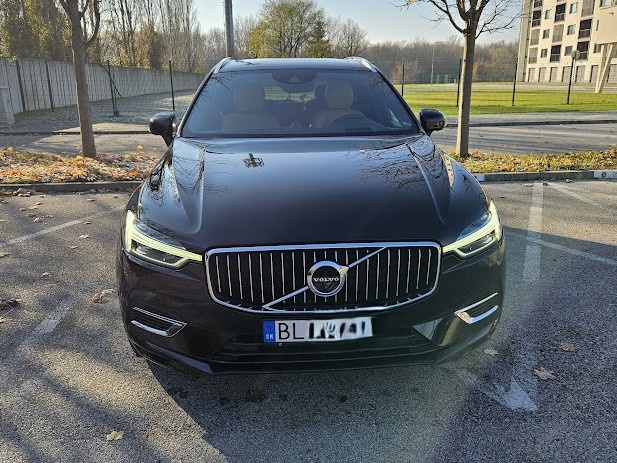 Volvo XC60T8 - 3