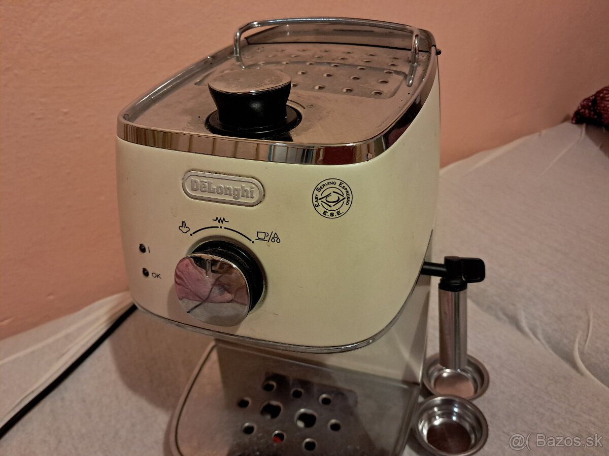 Pákový kávovar DeLonghi - 3