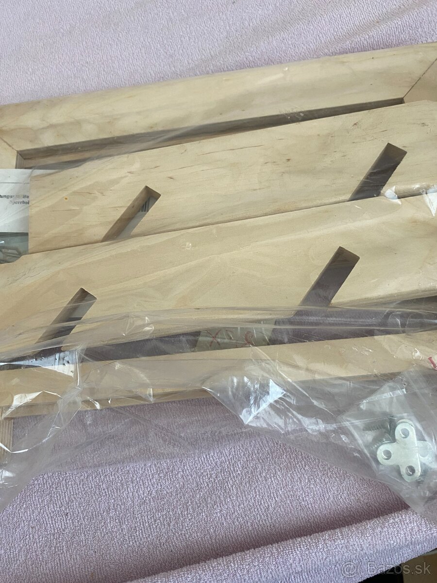 Drevené poličky na časopisy - 3