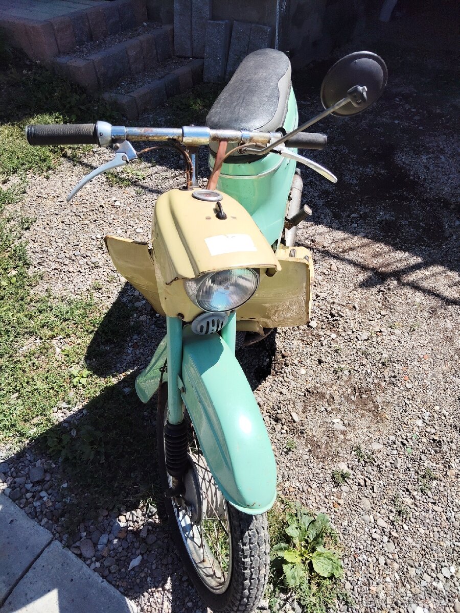 Jawa 50 typ 20 s TP a EČ kat. L1E - 3