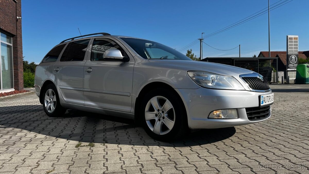 Škoda Octavia Combi 1.6 TDI Ambition - 3
