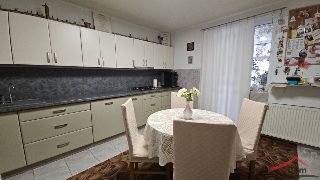 Rodinný dom na predaj, Lúčnica nad Žitavou-Martinová, pozemo - 3