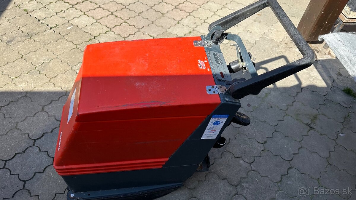 Predam cistiaci Umyvaci stroj Hakomatic bez Baterii. - 3