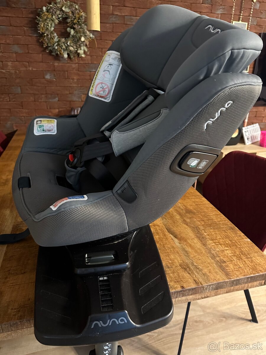 Predam detsku autosedacku NUNA PRYM - 3