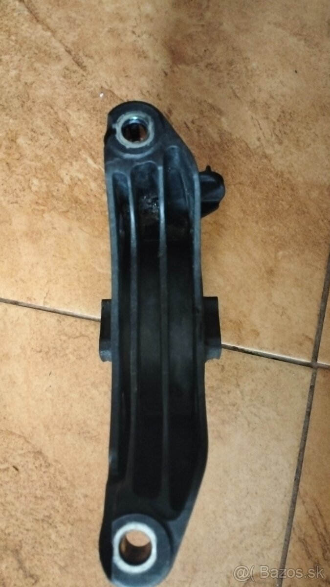 Predný silenbloky motora originál diel - 3