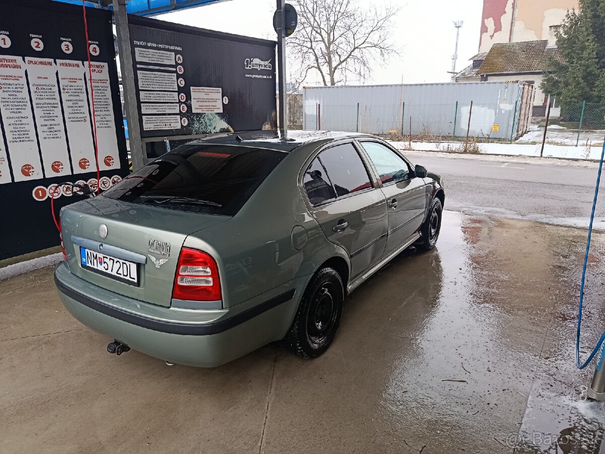 Škoda Octavia - 3