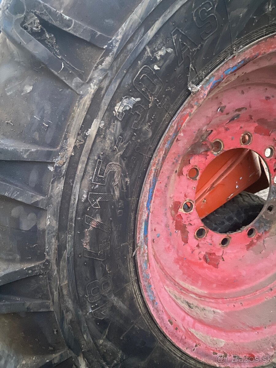 Škoda 180 Kolesá 18.4/15-30 - 3