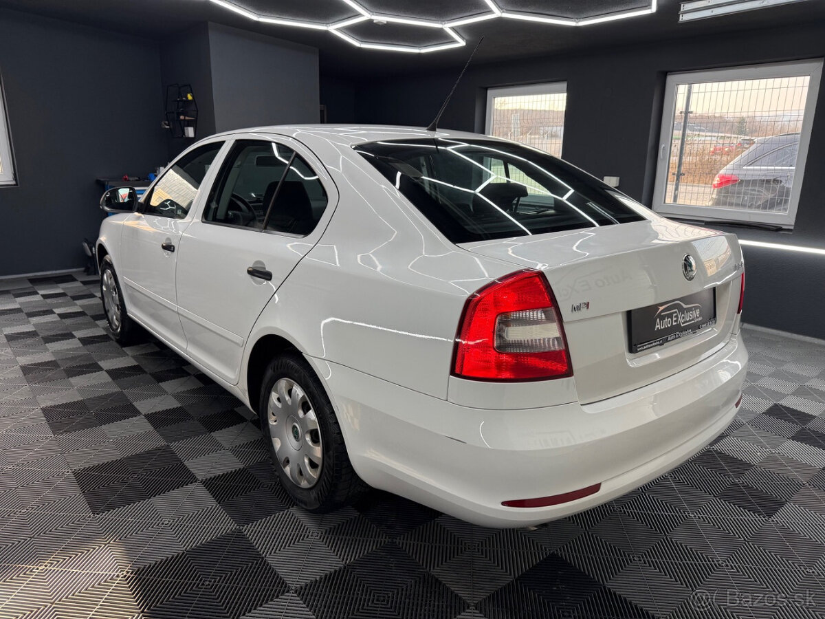 Škoda Octavia 1.6 MPI Family - 3