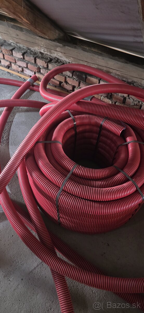 Predám prívodny kabel CYKY 4x16 - 3