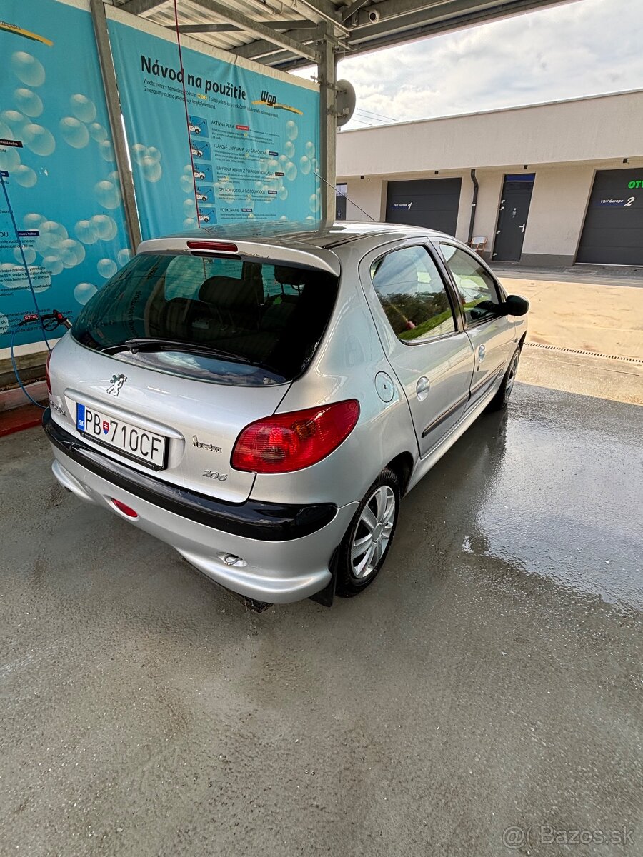 Peugeot 206 - 3