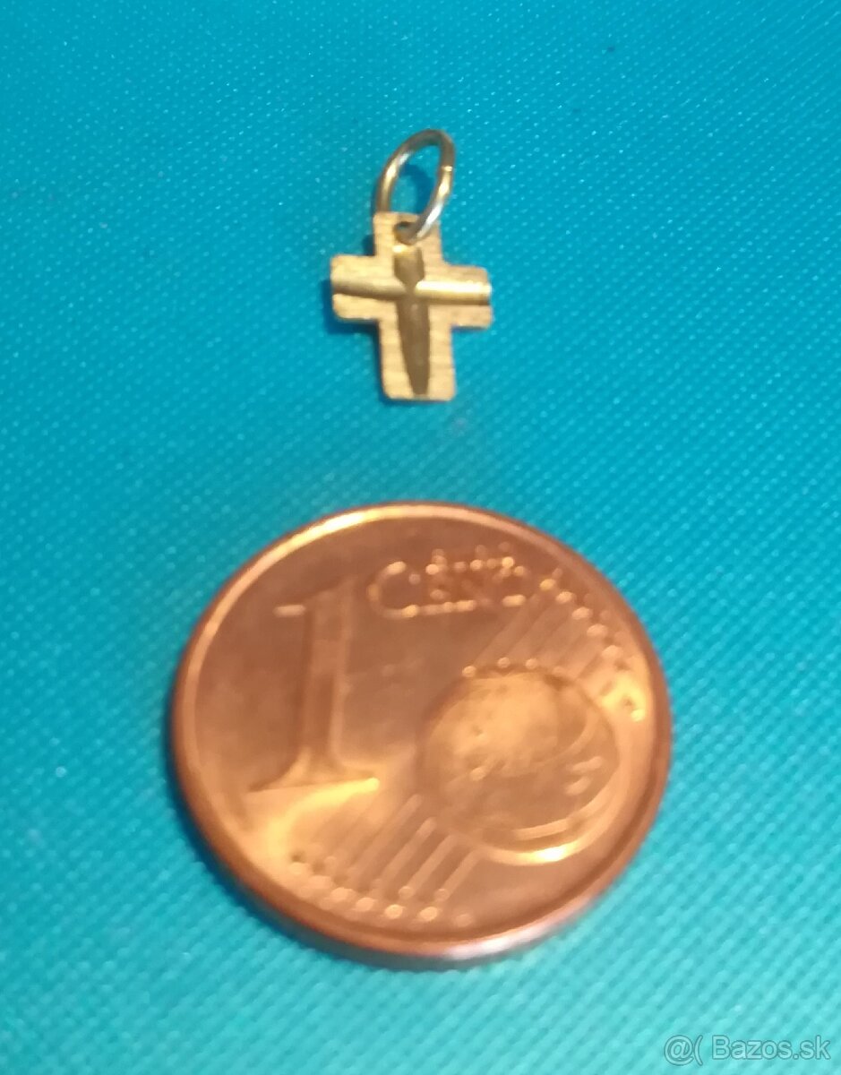 Zlatý prívesok krížik - 3