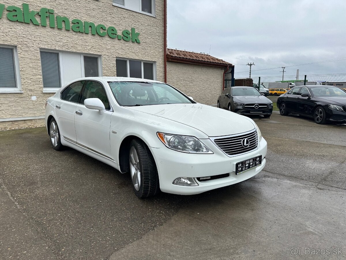 LEXUS LS460 4,6l benzin 2009 VIN 917 - 3