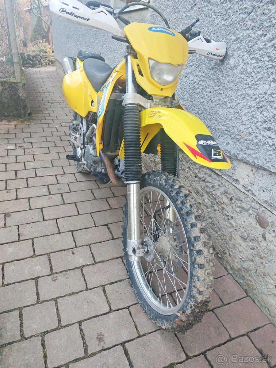Suzuki DRZ 400 - 3