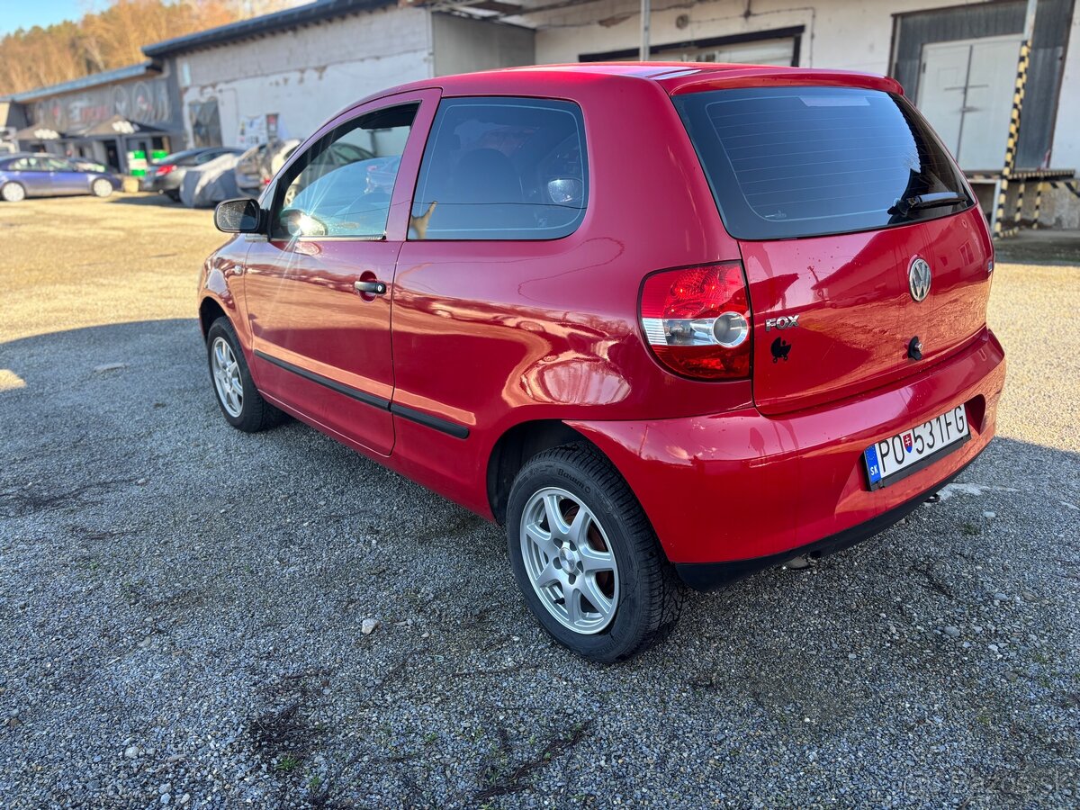 VW FOX - 3