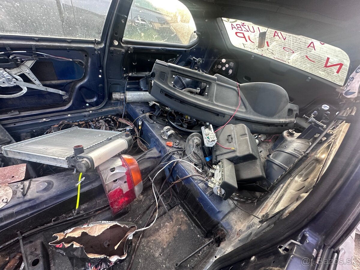 BMW E36 compact 1.8 - 3